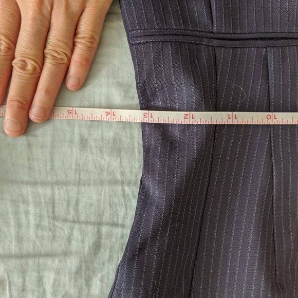 United Arrows Navy Wool Blazer - Picture 4 of 8